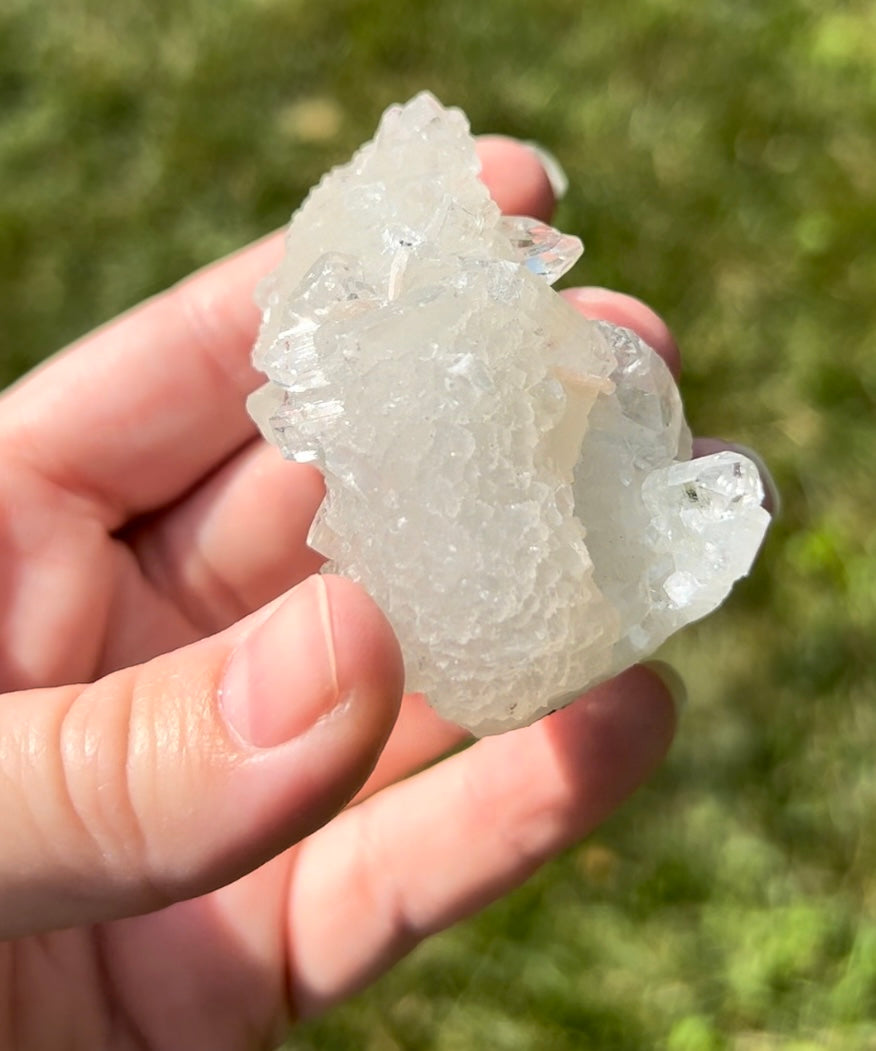 Apophyllite | F