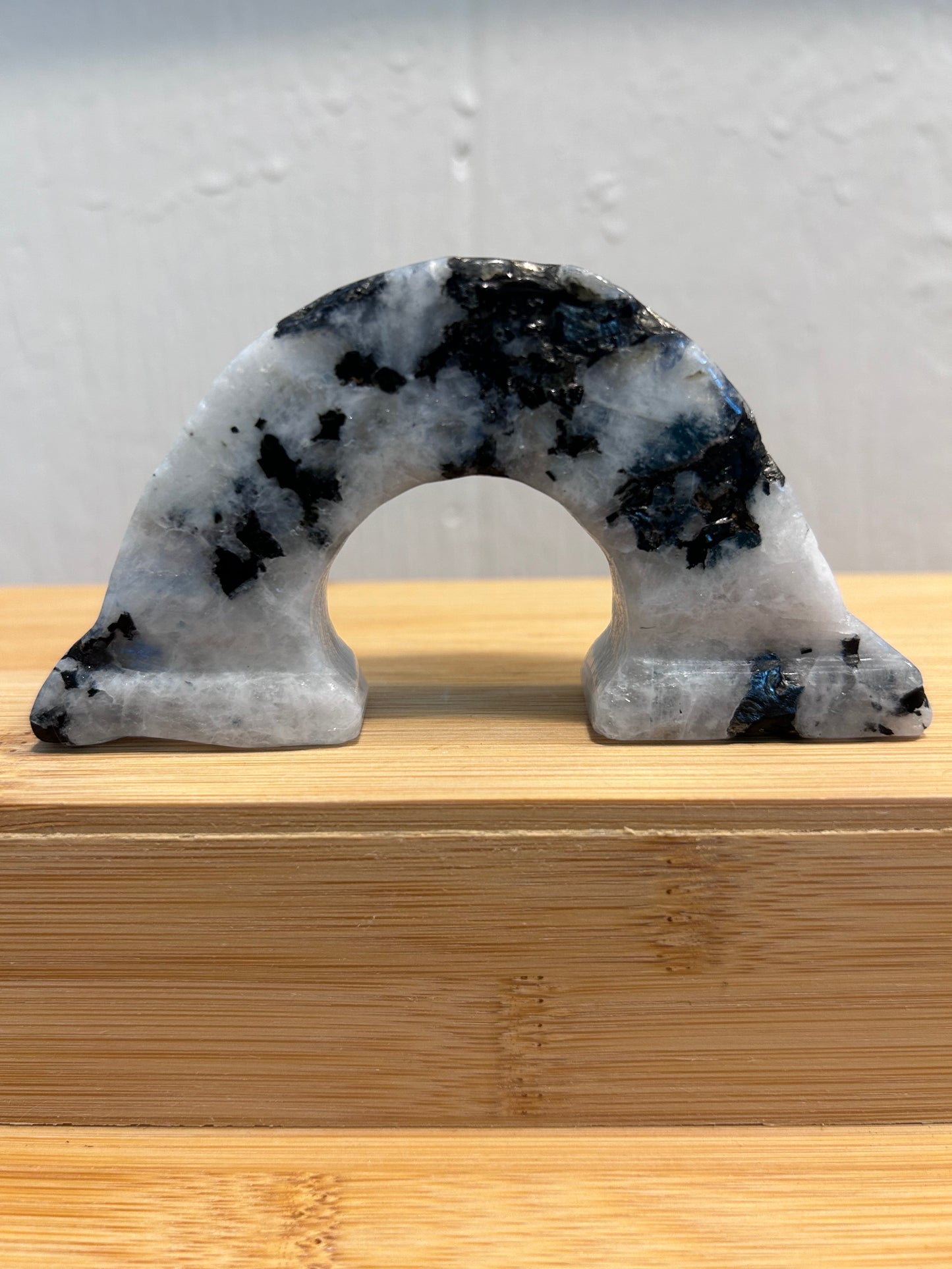 Rainbow Carving | Rainbow Moonstone