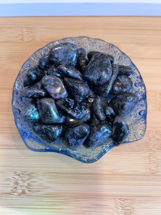 Indigo Gabro Tumble