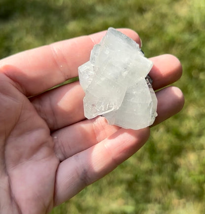 Apophyllite | C