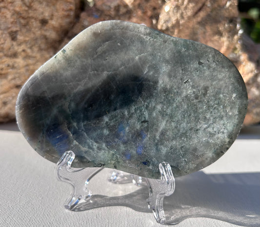 Labradorite Bowl Carving