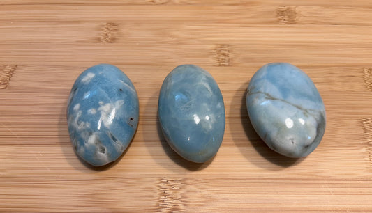 Palm Stone | Caribbean Calcite