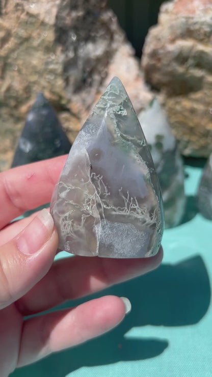 Moss Agate Tear Drop Free Form | Medium