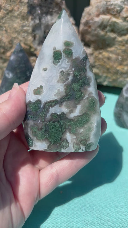 Moss Agate Tear Drop Free Form | Medium