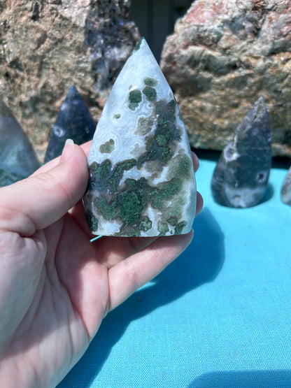 Moss Agate Tear Drop Free Form | Medium