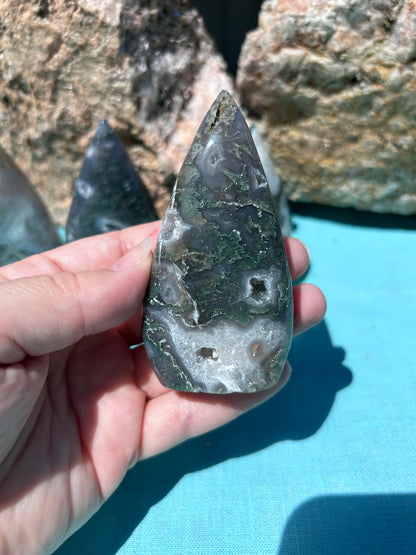 Moss Agate Tear Drop Free Form | Medium
